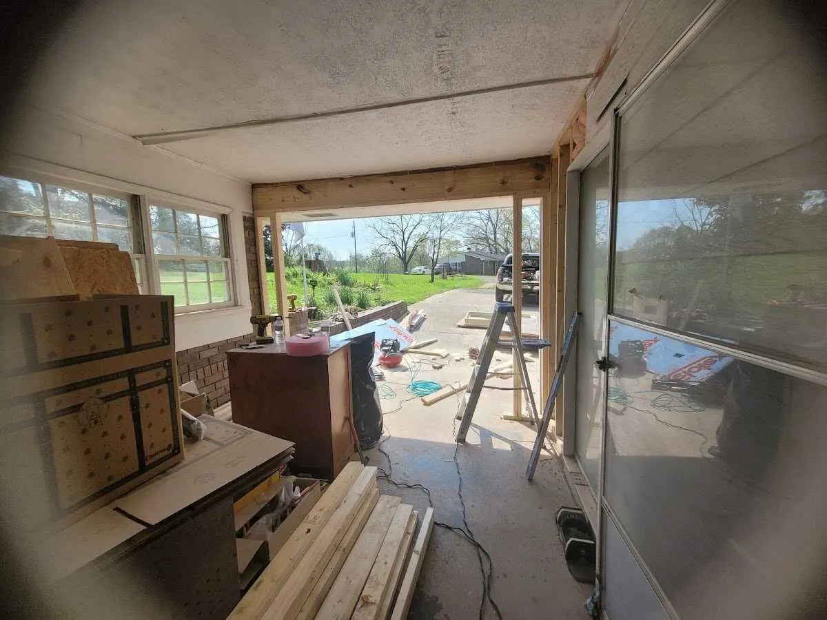 Air movers and dehumidifier for Drying & Dehumidification in Puyallup